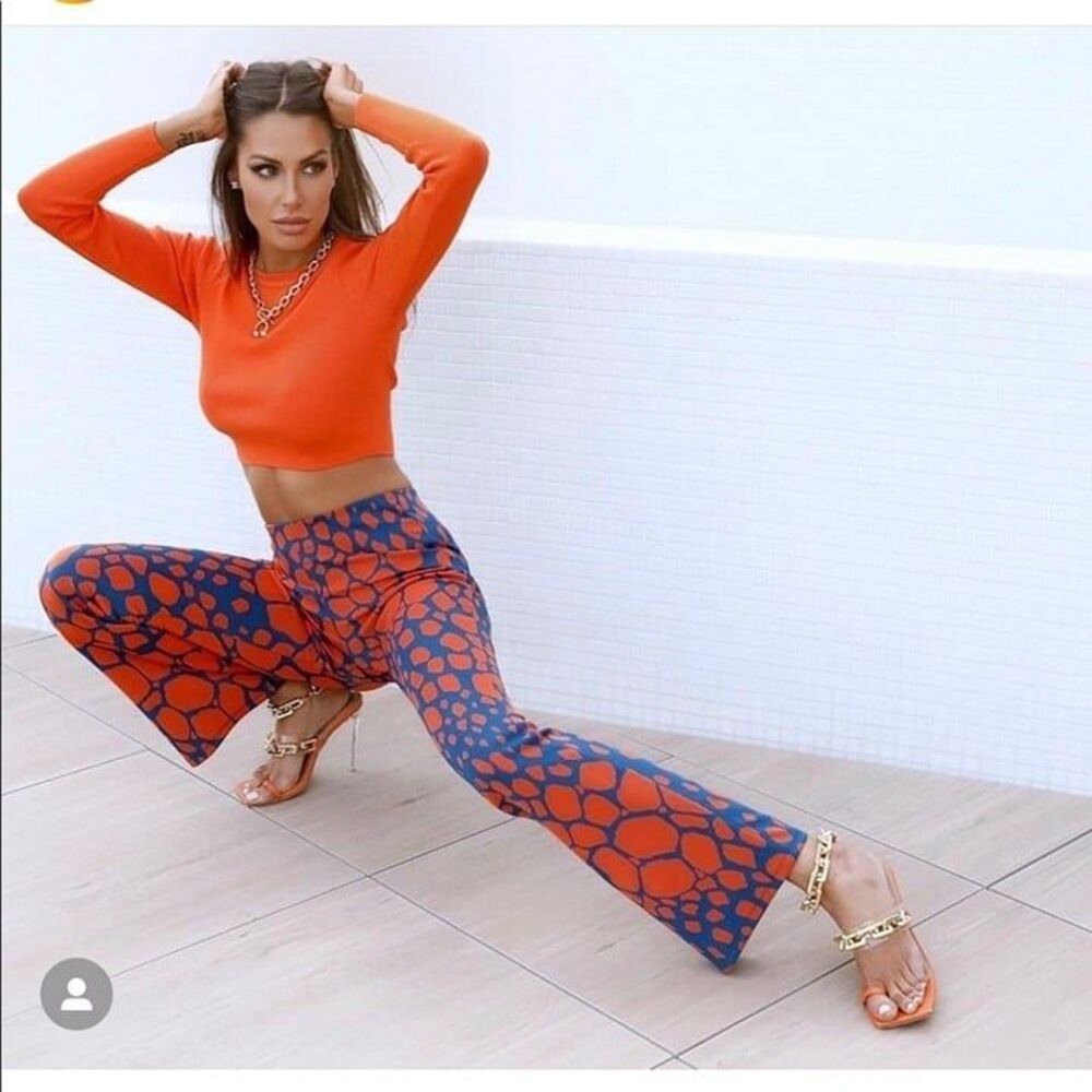 ZARA PRINTED FLARED PANTS - Picture 2 of 12